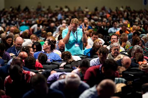 Southern Baptist Women Talk Ministry Roles As Denomination Debates It