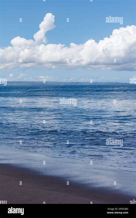 Batu Belig Beach Pantai Batu Belig Badung Bali Indonesia Grey