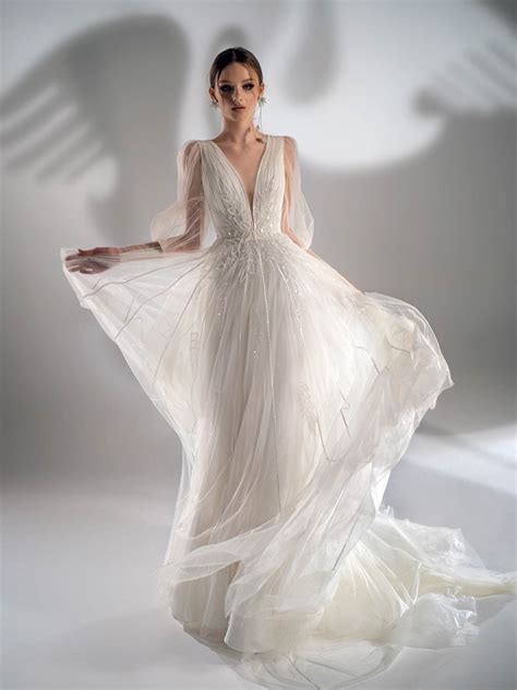 Puff Sleeve A Line Wedding Dress With Leaf Embroidery