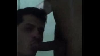 Sucer La Bite Et Boire Du Lait Dans La Bouche XVIDEOS