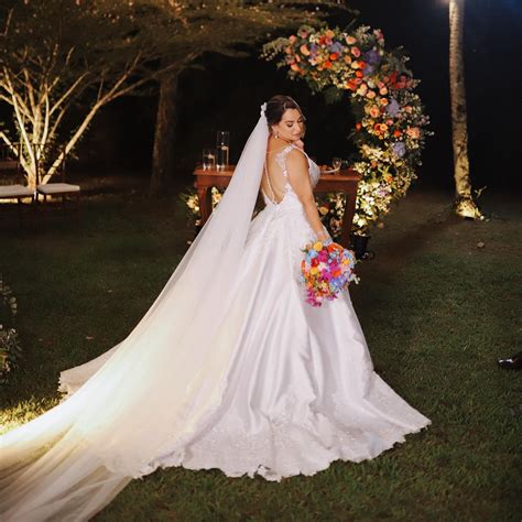 Fabiana Galvão Noivas E Festas - Fabiana Galvão Noivas e Festas 👩🏻🦰 | Mais um sonho incrível, os XV da ...