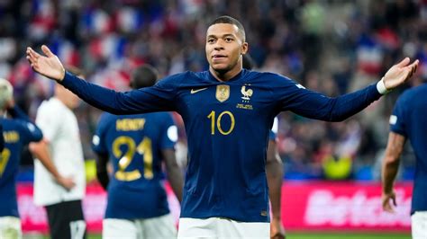 Mercato PSG Entre Mbappé et Vinicius Jr le Real Madrid a tranché