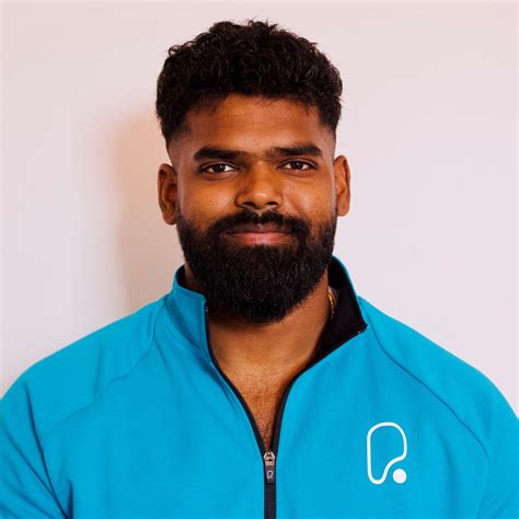 Route 82 Guide: Schedules and Maps for North Finchley 8