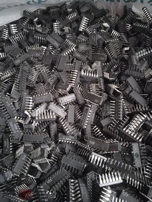 К176ЛА7,ТМ2,ЛЕ5.К155ЛА3.Новые 4200шт. Цена за всё! (торги завершены ...