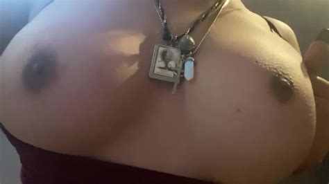 Gisselle Ochmann Shows Us Her Huge Tits Pornhub