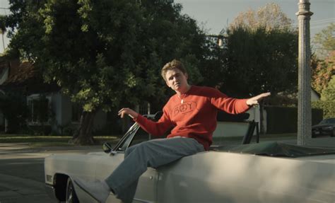 Nicky Youre Dazy S Sunroof Headed For At Hot Adult Contemporary Radio Nd Week Atop Pop