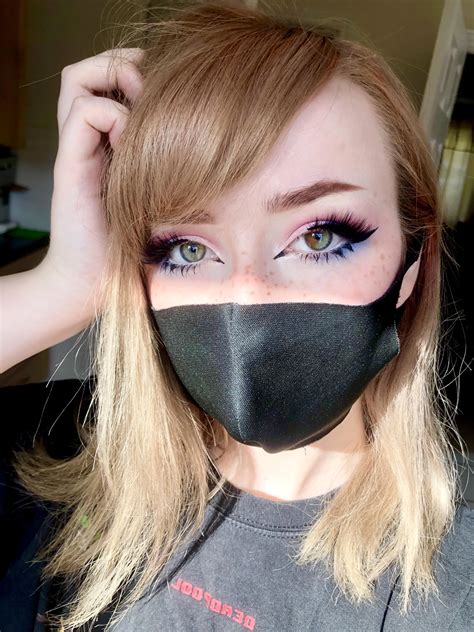 Discover more like Prettyaltgirls: Do you like girls who have