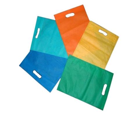 D Cut Non Woven Bag Satnam Overseas