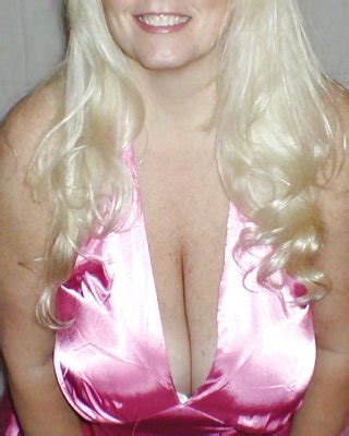 Huge Titted Mature Blonde BBW Cindy Porn Pictures XXX Photos Sex