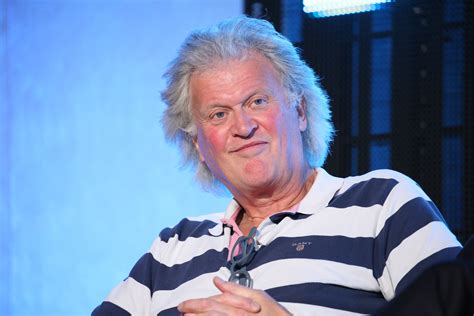 Booze, Brexit and bad hair: how Wetherspoons became the most divisive