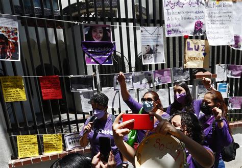 Feministas Exigen Justicia Por Feminicidio De Luz Raquel Padilla