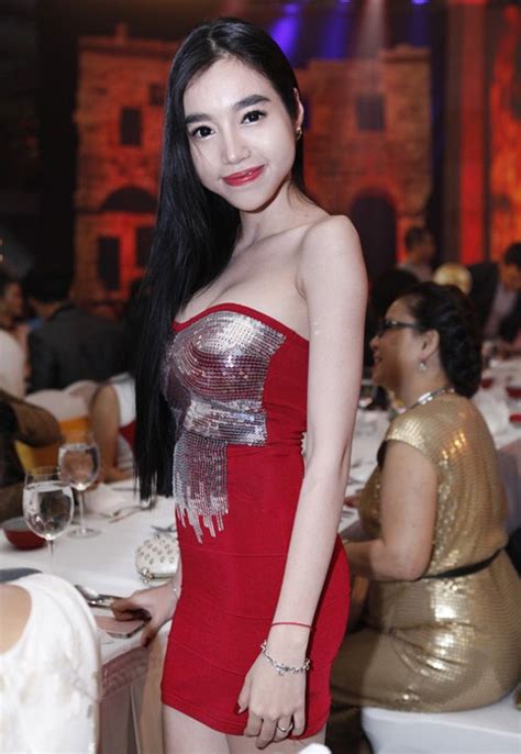 Hot Girl Tham My Nỗi buồn dao kéo của các Hot girl