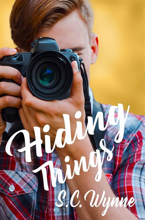Hiding Things New Adult Gay Romance EBook Wynne S C Amazon In