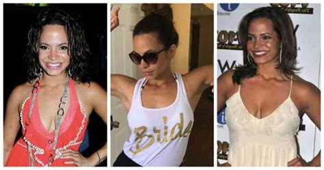 10 Hot New Elle Duncan Bikini Pics