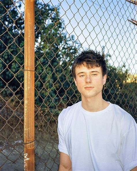 Alec Benjamin LanÇa Seu Novo Single Jesus In La” Indieoclock