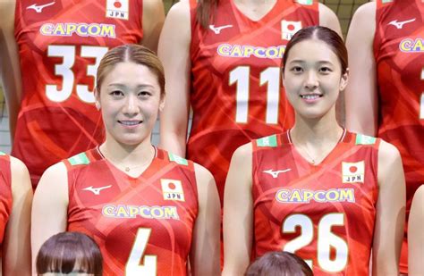 VNL好発進のバレー女子 石川真佑、秋本美空、佐藤淑乃らオフショットが「可愛すぎ」街散策、プールサイドでヨガも/スポーツ/デイリースポーツ ...