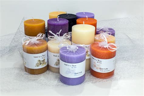 Silkmoth scented gift candles - Moth to a Flame Candles