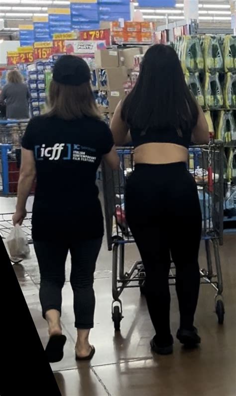 HUGE 5 0 Asian Ass Squeezed Into Tight Leggings Spandex Leggings Yoga Pants Forum