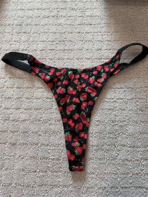 Victorias Secret Thong Bikini Bottom Shine Strap Mix Gem