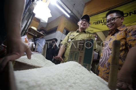 Sidak Harga Sembako Di Pasar Tradisional Antara Foto