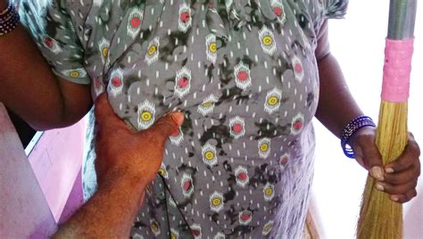 Desi Tamil House Boss Tries To Have Sex With The Girl Who Came To Do Housework XHamster