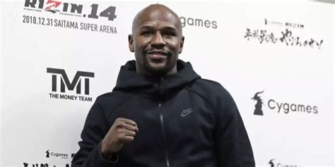 Floyd Mayweathers Schaukampf Endet In Massenschlägerei Nauch