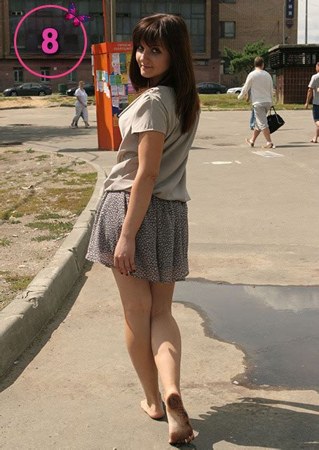 Hot Girls In Mini Skirts On Tumblr