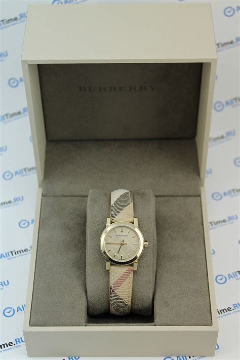 Обзор стильных наручных часов Burberry — блог AllTime.ru