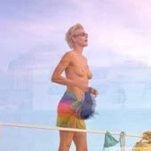 Anna Gunn Nude Pictures Onlyfans Leaks Playboy Photos Sex Scene Uncensored