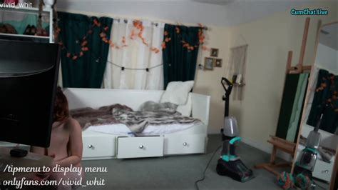 Sexy Redhead Milf Likes To Deepthroat