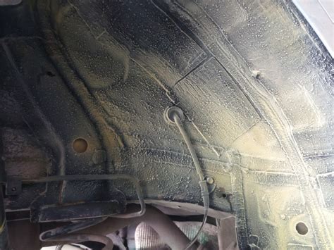 Проклейка шумоизоляции и мовиль задних арок — Hyundai Elantra (6G), 2 л ...