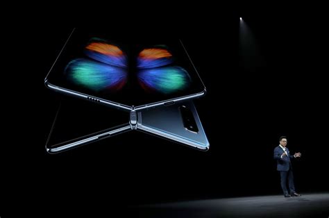 The new phones are coming: The real-world impact of foldable screens and 5G – Cynthia