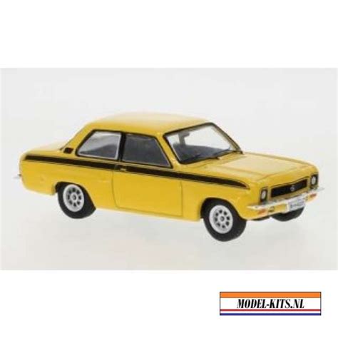 IXO Models 1 43 1973 Opel Ascona A Tuning Yellow Modelbouw