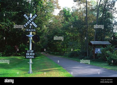 Harlem Valley Rail Trail Taconic State Park New York Stock Photo Alamy