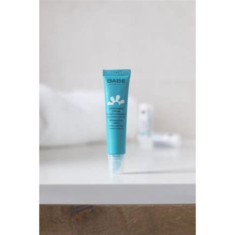 Sẵn kho Son Dưỡng Môi Căng Mọng Giảm Nứt Nẻ BABE Laboratorios Babé Lip