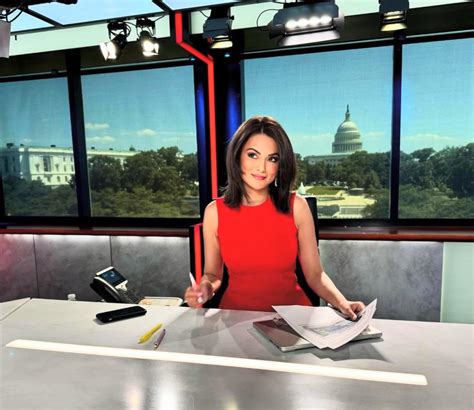 Aishah Hasnie Fox News R Hot Reporters