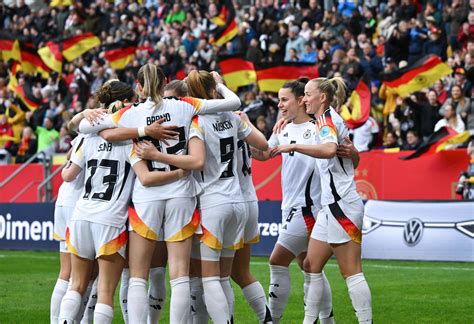 Nach Em Quali Gegen Sterreich Und Island Jetzt Folgt Olympia F R Dfb