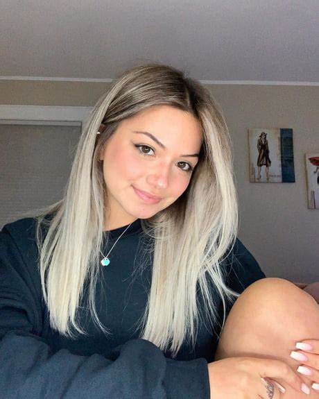 10 Top New Tess Daly Bikini Pics CollegePill