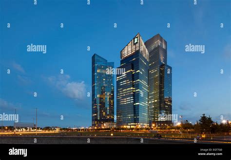 marina bay financial centre  marina bay residences  singapore