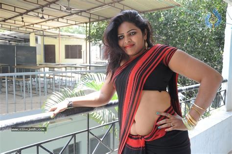 Sitara Hot Stills Photo 65 Of 69