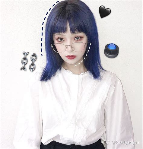 Hot girl sinh năm 1999 nhuộm tóc liên tục trong 5 năm và không có ý định dừng lại