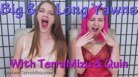 YAWNING Videos And Porn Clips Clips4Sale