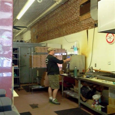 Salem Pizza And Sub Pizza Place