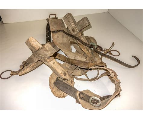 Vintage Wood Pack Saddle