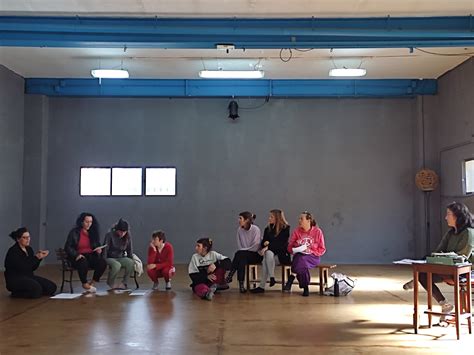 Vday Mallorca Representa Los Mon Logos De La Vagina A Beneficio De Mujeres Supervivientes De