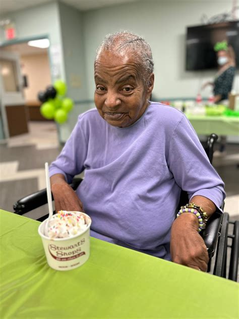 🍨 We... - The Grand Rehabilitation and Nursing at Guilderland | Facebook