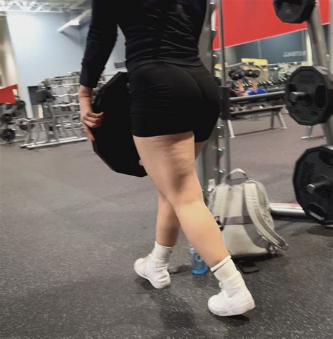 Gym Babe With Face Pic Oc Spandex Leggings Yoga Pants Forum