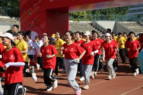 我院师生积极参与第四届启夏青年节“庆建党百年，迎全运盛会”2021年校园健康跑活动 马克思主义学院