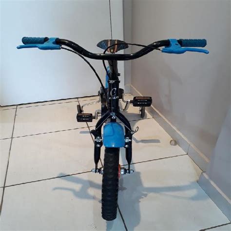 Bicicleta Caloi Hot Wheels OFERTAS Maio Clasf