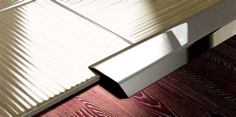 Стык паркета и плитки без порожка - все варианты